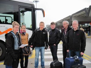 Grindsted Motion er lige landet i Milano, og venter på bussen til Torino