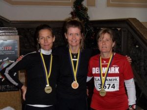 Jette, Marianne og Lotte efter Torino Marathon